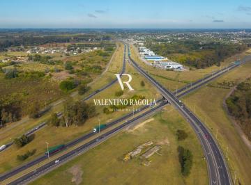 Bodega-Galpón · 600m² · 5 Ambientes · 5 Cocheras · Alquiler Deposito / Galpón en Lujan Sobre Acceso Oeste