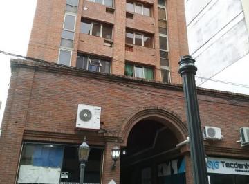 Departamento de 3 ambientes, Ciudad de Santa Fe · Departamento de 45 m² con 1 Habitación en Venta en Centro