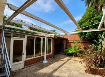 Casa · 205m² · 6 Ambientes · 2 Cocheras · Venta | Casa | Banfield Oeste | Zona Super Residencial