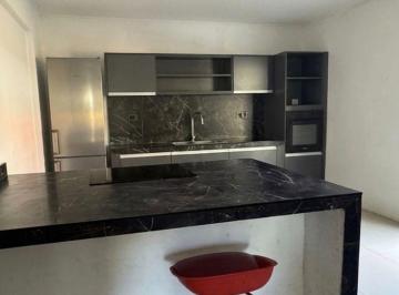 Casa de 4 ambientes, Merlo · Casa Moderna