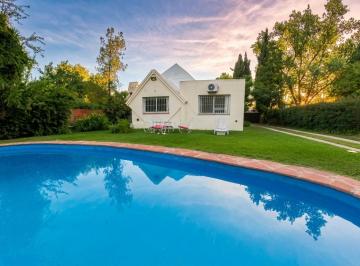 Casa · 150m² · 4 Ambientes · 5 Cocheras · Oportunidad Hermosa Casa en Venta del Viso Manuel Alberti Pileta Parrilla Luminosa Coch Apto Credito