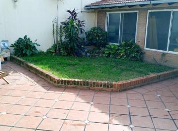 Casa de 4 ambientes, Villa Lugano · # Mira Esto # Casa # 4 Amb # Jardin y Patio # Quincho C/ Parrilla # 3 Baños