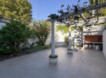 PH · 100m² · 4 Ambientes · PH Reciclado a Nuevo Tipo Casa con Patio, Parrilla y Oficina – a 1 Cuadra Parque Saavedra