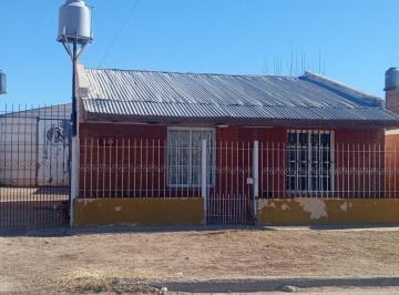 Casa · 217m² · 2 Dormitorios · Casa en Rincon de Los Sauces