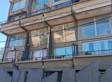Departamento · 50m² · 2 Ambientes · Casi Frente Al Hospital Austral!