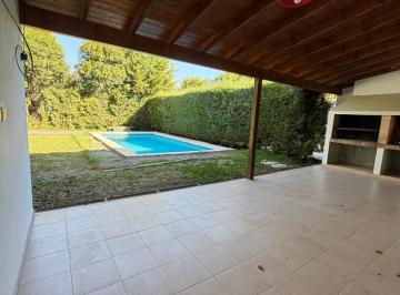 Casa · 185m² · 4 Ambientes · 2 Cocheras · Casa Tipo Dúplex en Alquiler 4 Ambientes en Canning