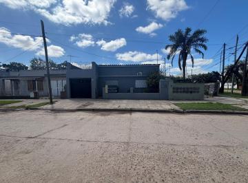 Casa · 150m² · 4 Ambientes · 1 Cochera · Venta Casa 5 Ambientes - Jose C Paz