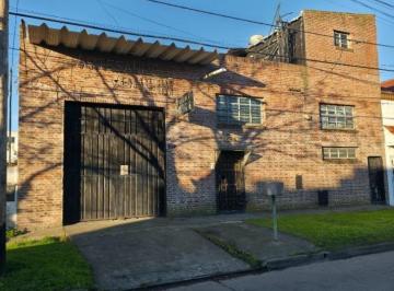 Bodega-Galpón · 193m² · 3 Ambientes · 2 Cocheras · Galpon en Venta con Vivienda. Peralta Ramos Oeste