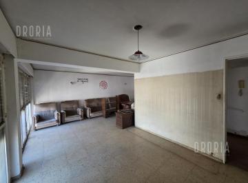 Departamento · 123m² · 4 Ambientes · Dpto 3 Dorm a Refaccionar - Excelente Zona