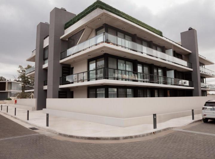 Departamento · 60m² · 3 Ambientes · 2 Cocheras
