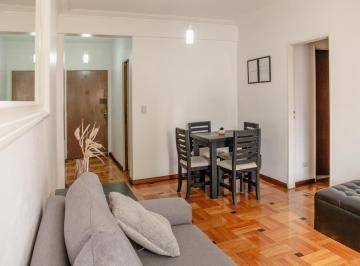 Departamento · 83m² · 4 Ambientes · 1 Cochera · Departamento en Recoleta