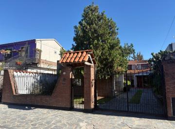 Casa de 4 ambientes, Almirante Brown · Casa en Venta