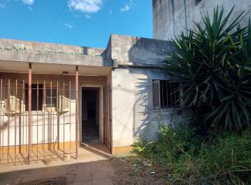 Casa · 262m² · 4 Ambientes · 2 Cocheras · Venta Casa con Cochera y Patio, Lote Propio en La Matanza