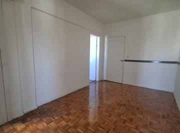 Departamento · 40m² · 3 Ambientes · Venta de Departamento 3 Ambientes en Caballito