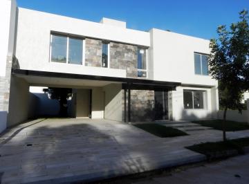 Casa · 273m² · 4 Ambientes · 2 Cocheras · Jardin de Las Tejas, Casa a Estrenar Apta Credito.