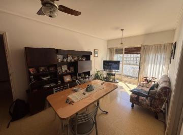 Departamento · 73m² · 3 Ambientes · 1 Cochera · Venta 3 Ambientes con Balcones y Cochera