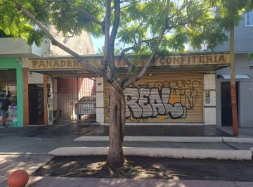 Local comercial de 2 ambientes, Lanús · Local - Panadería - Galpon y Propiedad