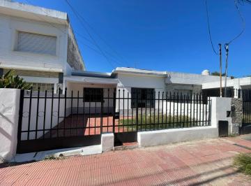 Foto · Casa en Venta 2 Dorm. Barrio Jardin Javier Diaz Al 1000