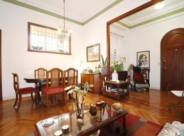 Departamento · 115m² · 4 Ambientes · Venta 4 Amb * San Telmo * con Dependencia y Baulera!