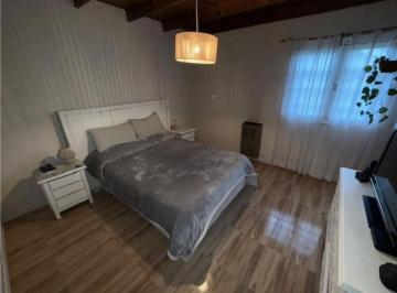 Casa · 120m² · 6 Ambientes · 1 Cochera · Casa en Venta - 2 Dorm. 1 Baño - Departamento - Mar del Plata