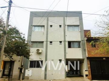 VIV-VIV-2086_2 · 71 Entre 23 y 24 La Plata - Venta Departamento Planta Baja