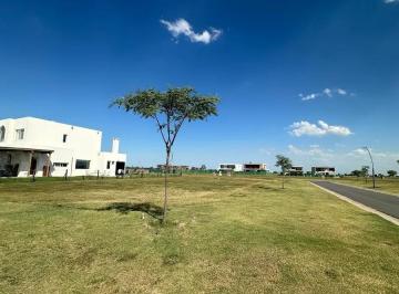 Terreno · 704m² · Venta Terreno en Puertos del Lago - Amarras