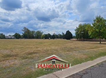 Terreno · 1320m² · Terreno en Venta en Barrio Cerrado del Golf