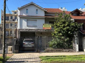 Casa de 5 ambientes, Avellaneda · Casa 5 Ambientes