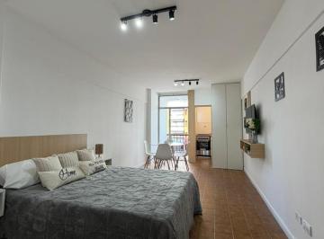 Departamento · 27m² · 1 Ambiente · Departamento de un Ambiente a La Calle con Balcon