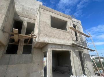 PH · 120m² · 4 Ambientes · 3 Cocheras · Venta Duplex Docta 3 Dorm.