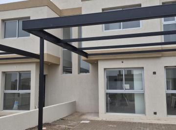 PH · 120m² · 4 Ambientes · 3 Cocheras · Venta Duplex Docta 3 Dorm.