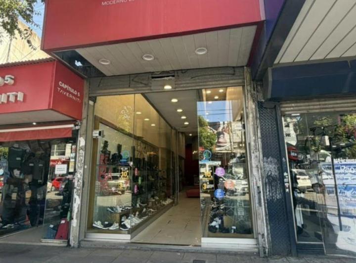 Local comercial · 100m²