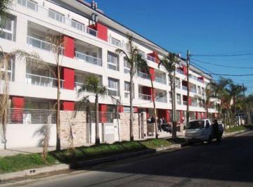 Departamento · 45m² · 2 Ambientes · 1 Cochera · Departamento en Lomas de Zamora Oeste