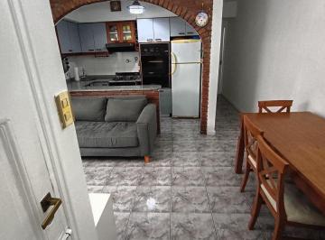 Departamento en Venta de 3 ambientes Lomas de Zamora · Departamento Tipo Casa en Venta