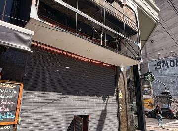 Local comercial · 78m² · Local en Av Corrientes y Jean Jaures - Abasto - Excelente Vidriera y Marquesina