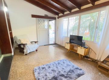 PH · 105m² · 3 Ambientes · PH 3 Ambientes con Jardín y Parrilla – Florida Oeste | Apto Crédito | Sin Expensas