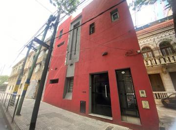 Casa · 400m² · 5 Ambientes · Casa - Venta - La Boca