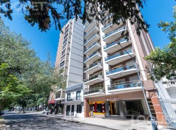 Departamento · 128m² · 4 Ambientes · 1 Cochera · Semipiso de Categoria - 135 m² - 3 Dorm. y Cochera Sobre Boulevard Gálvez