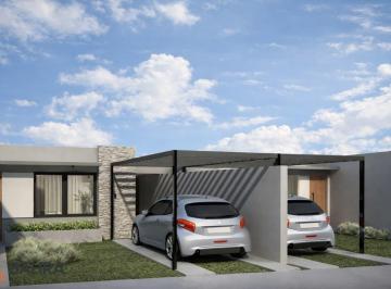 Casa · 90m² · 6 Ambientes · 1 Cochera · Casa B° Vista Michelo