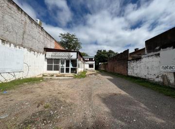 Local comercial · 900m² · Local en Alquiler Av Solano Vera y La Paz
