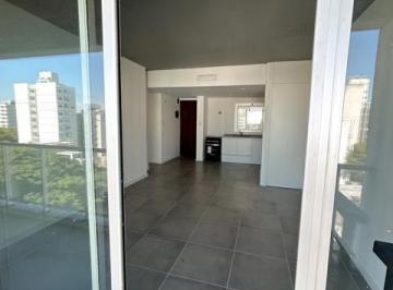 Departamento · 81m² · 3 Ambientes · 1 Cochera · Semipiso de 2 Dorm. con Cochera Cubierta | Palier Privado | Zona Norte