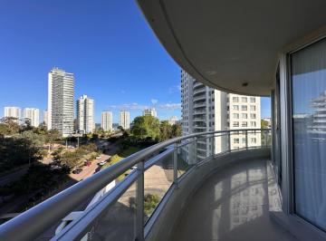 Foto1 · Hermoso Apartamento en Venta de 3 Dorm. y Dependencia en Punta del Este.