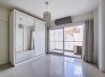 Departamento · 33m² · 1 Ambiente · Amplio Monoambiente en Venta con Salida Al Balcón, Luminoso.