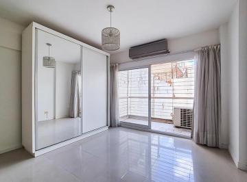 Departamento · 33m² · 1 Ambiente · Amplio Monoambiente en Venta con Salida Al Balcón, Luminoso.
