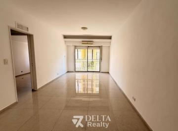 Departamento · 70m² · 4 Ambientes · Venta Departamento 4 Ambientes en Quilmes Centro con Patio | Amplio y Luminoso