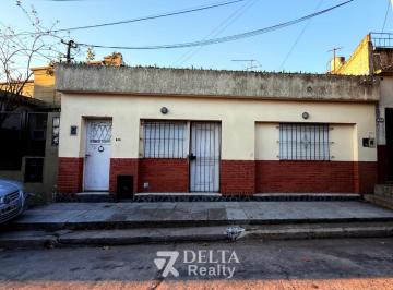 Casa · 290m² · 6 Ambientes · 2 Departamentos en Bloque | Bernal Oeste