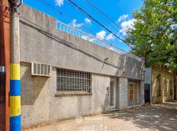 Casa · 145m² · 5 Ambientes · 1 Cochera · Venta - Casa de 3 Dorm., Patio, Cochera y Terraza. Arroyito, Rosario. Apto Credito.