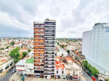 Departamento de 4 ambientes, Avellaneda · Departamento de 140 m² con 3 Dorm. en Venta en Avellaneda Centro