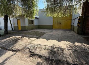 Depósito , La Plata · Depósito de 231 m² en Alquiler en Manuel B Gonnet
