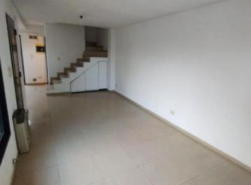 Departamento · 70m² · 3 Ambientes · 1 Cochera · Duplex con Dos Dorm. Patrio y Entrada Para Auto Apto Credito